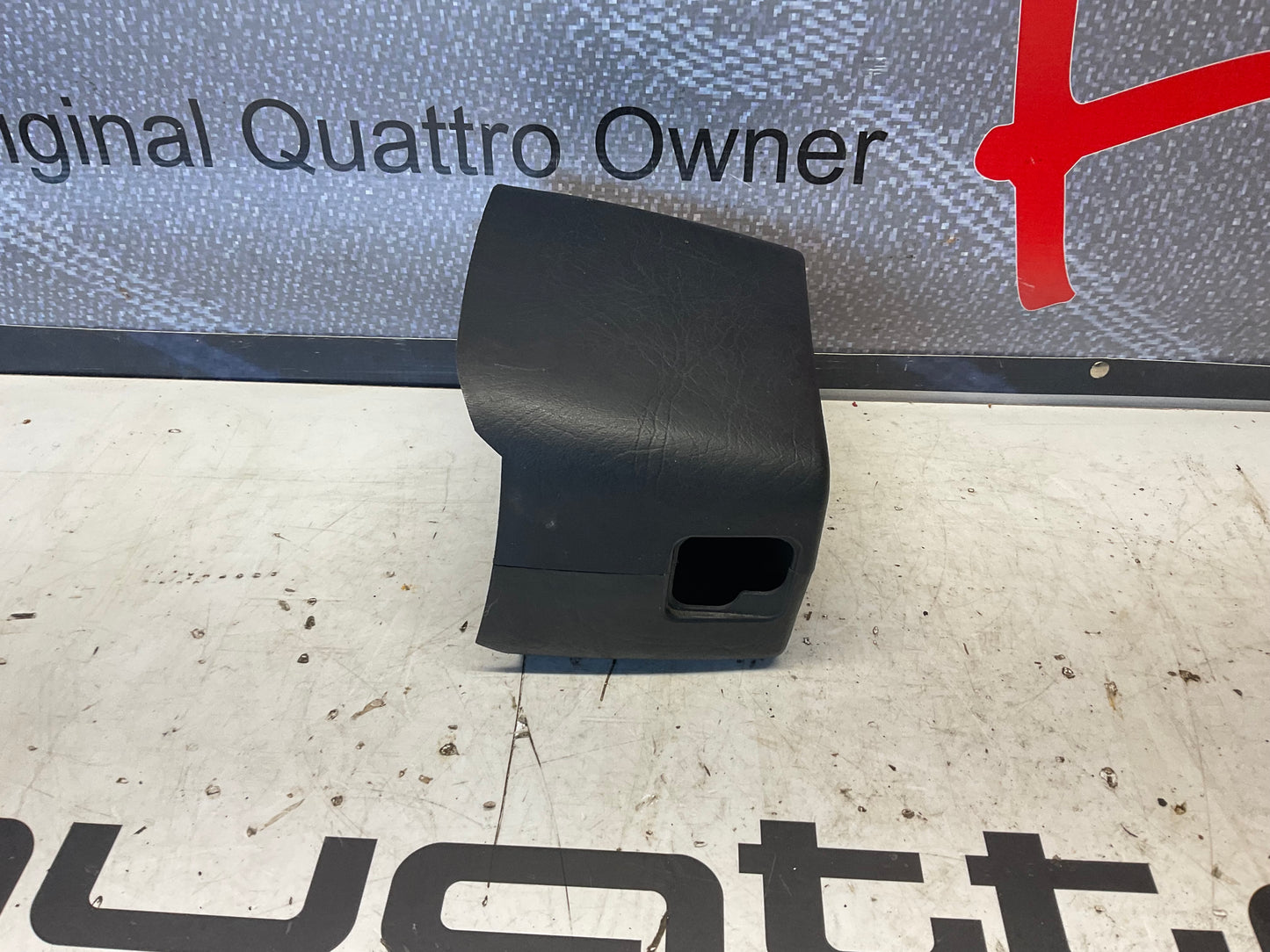 Steering Wheel Column Cover 893953515D 893951593C  B3  Black