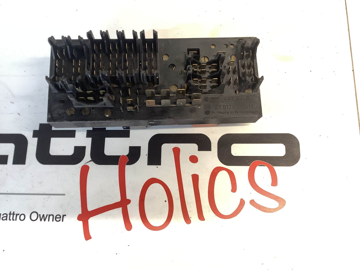 Fuse Block 443941822 B2 B3 B4