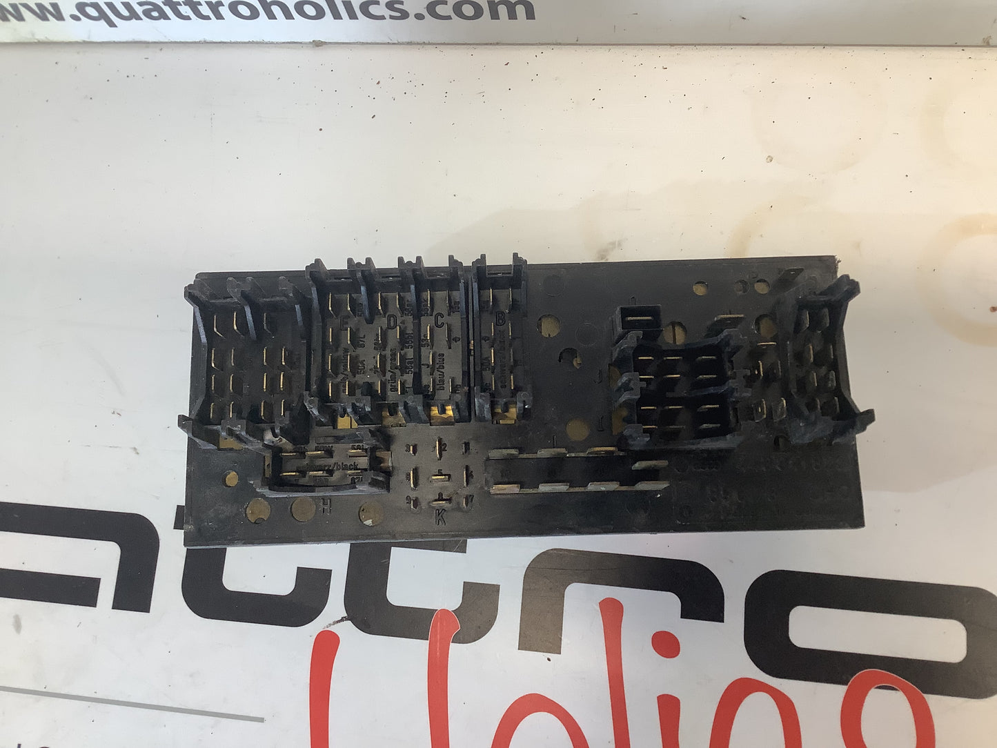 Fuse Block 443941822 B2 B3 B4