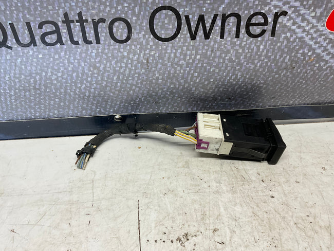 Fog Light Dash Switch  893941535  B3  C3
