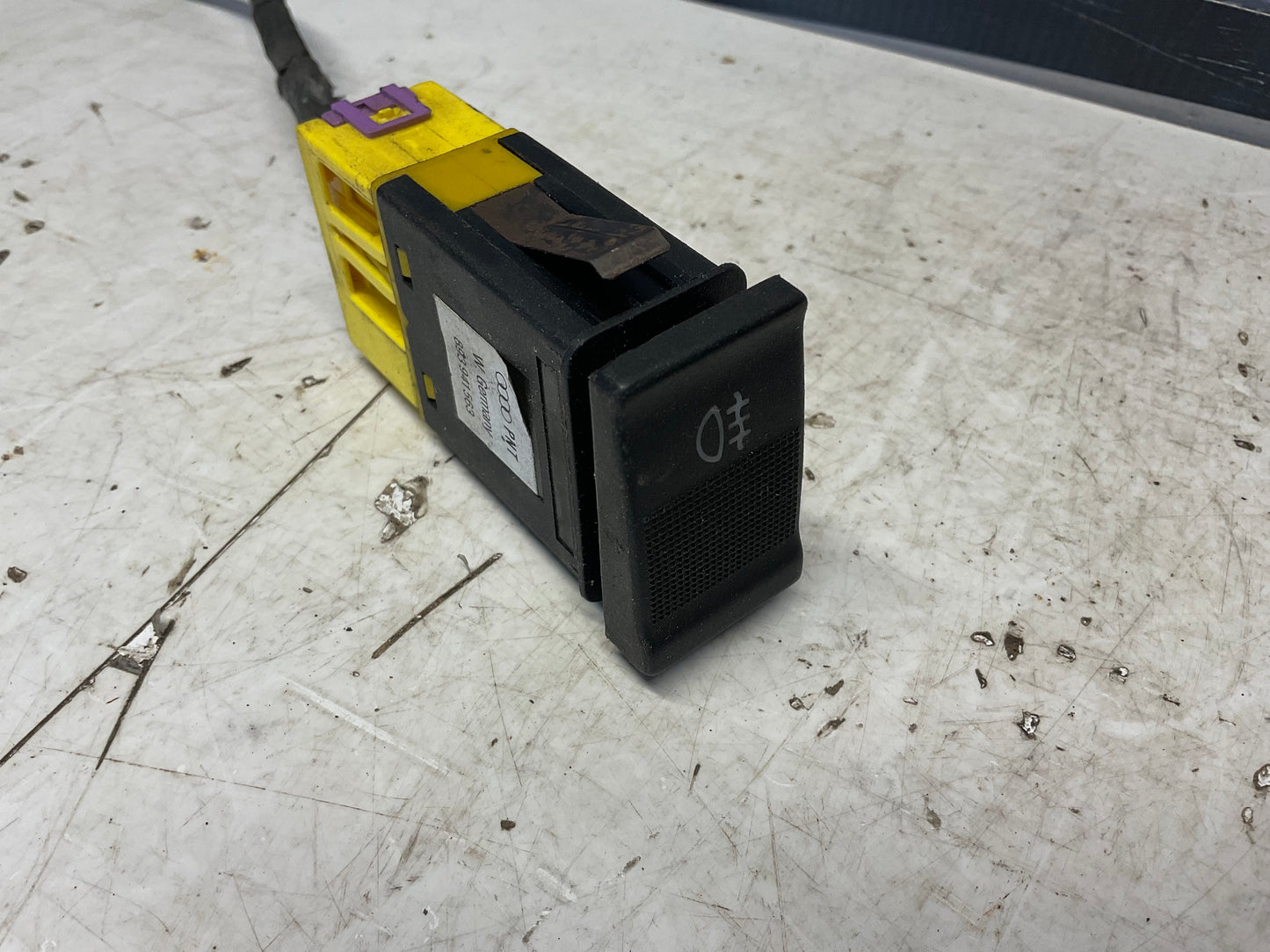 Rear Fog Light Dash Switch  893941563  B3  C3