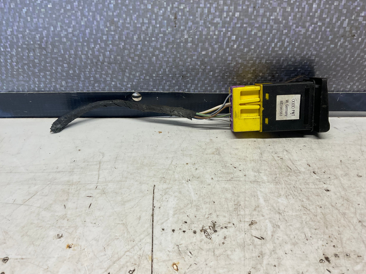 Rear Fog Light Dash Switch  893941563  B3  C3