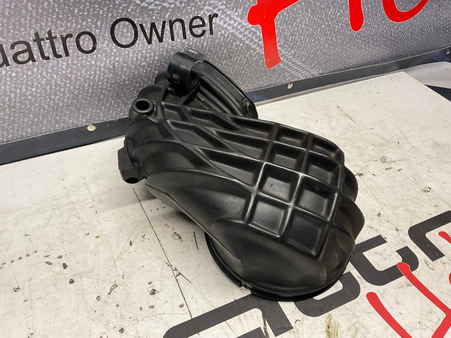 Fuel Metering Head Air Intake Boot 034133357D  B3