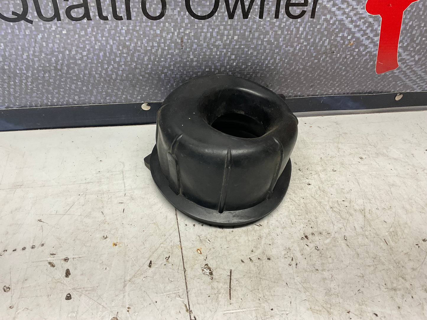 Fuel Tank Fill Breather Seal Rubber Boot 811809933A  B2