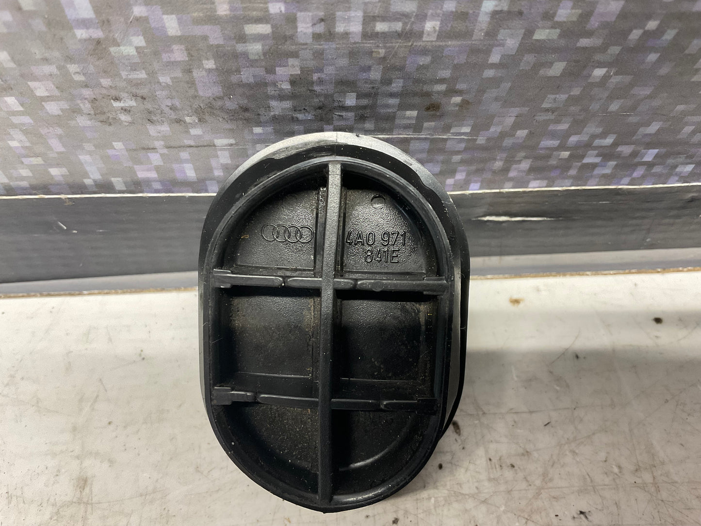 Pass Through Grommet Cap Seal  4A0971841L  C4