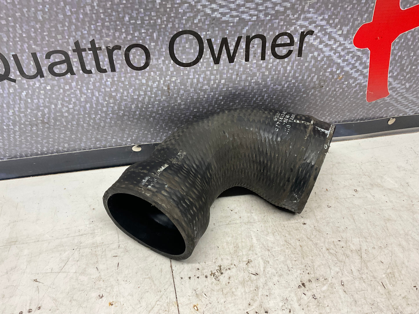 Turbo Air Charge Pressure Hose 077145745B  C5  RS6
