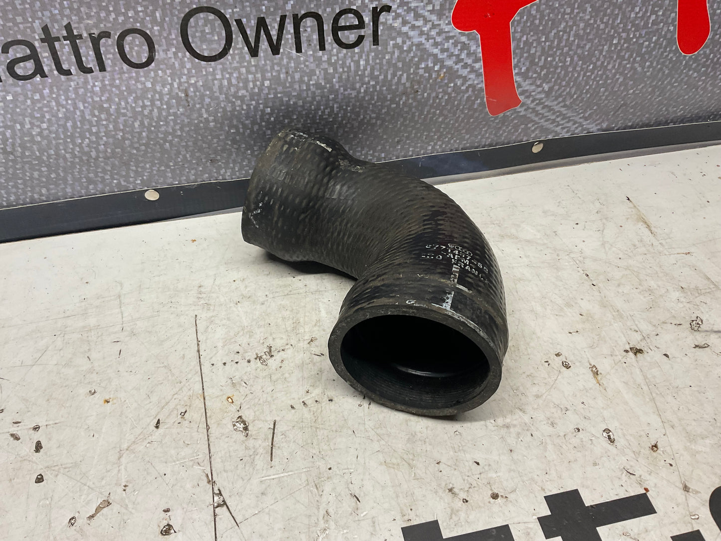 Turbo Air Charge Pressure Hose 077145745B  C5  RS6