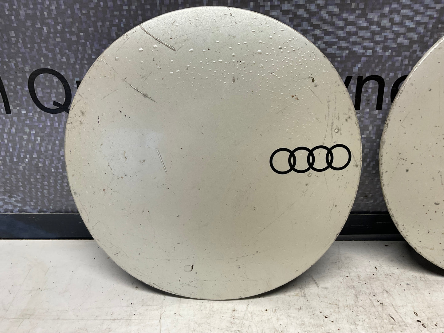 Ronal Wheel Lug Cover Pair  447601165  C3  Ronal