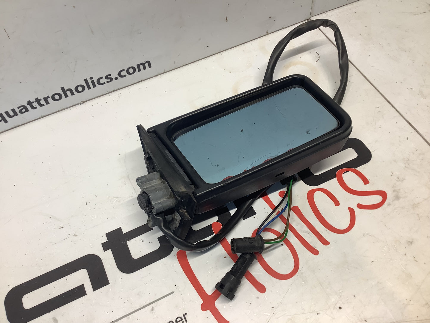 Passenger Power Mirror Right 811857502J  B2