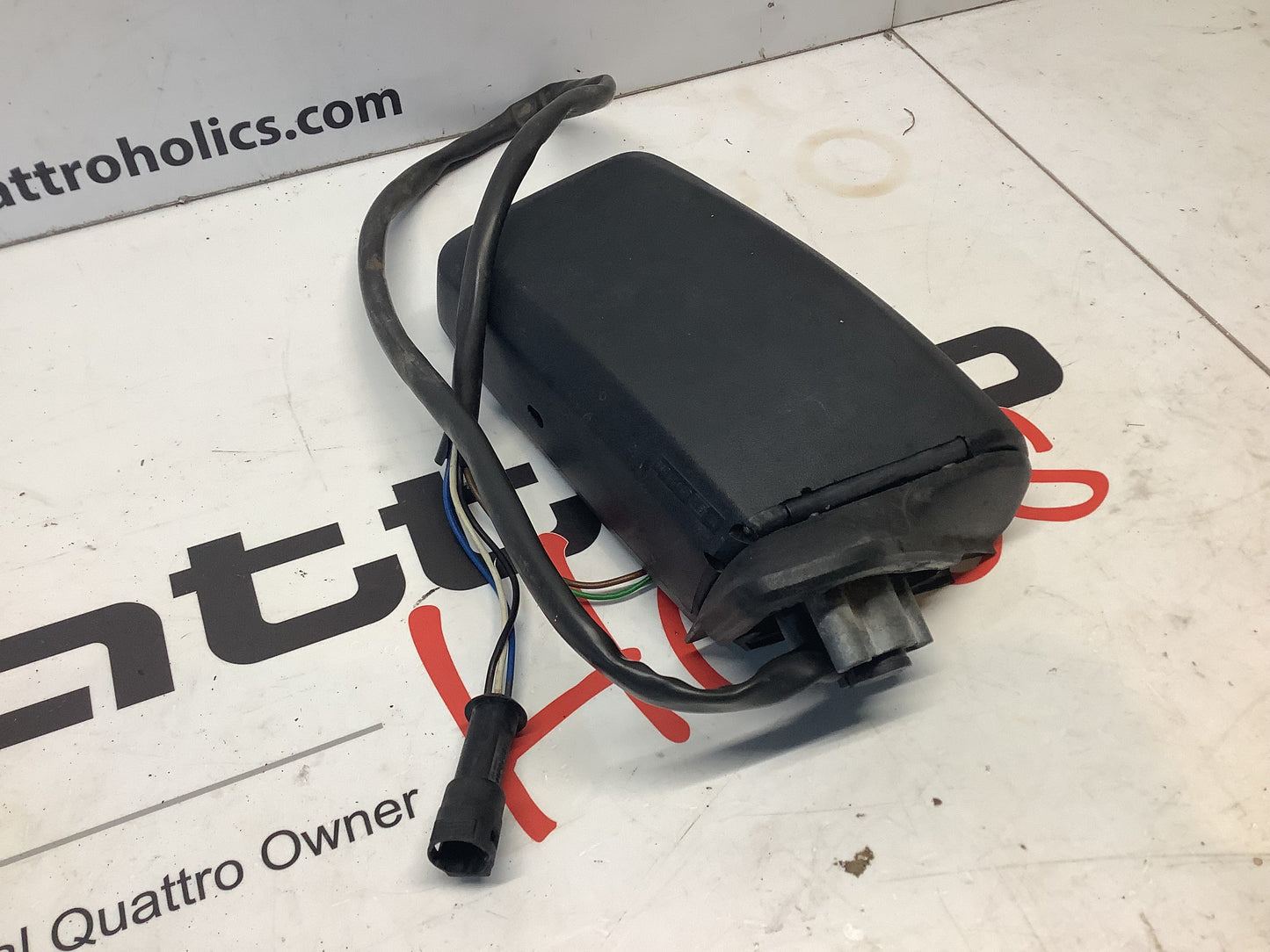 Passenger Power Mirror Right 811857502J  B2