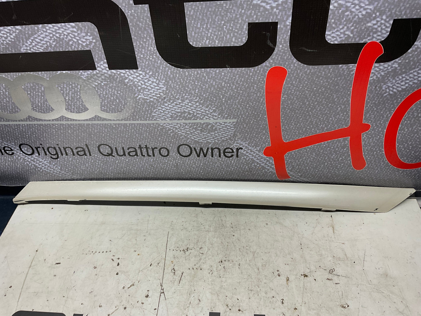 Right Passenger Side A Pillar Molding Trim  895853264A  B3  S2