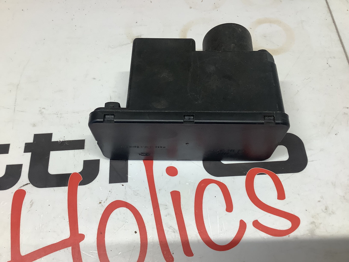 Vacuum Pump Central Locking 443862257D NOS