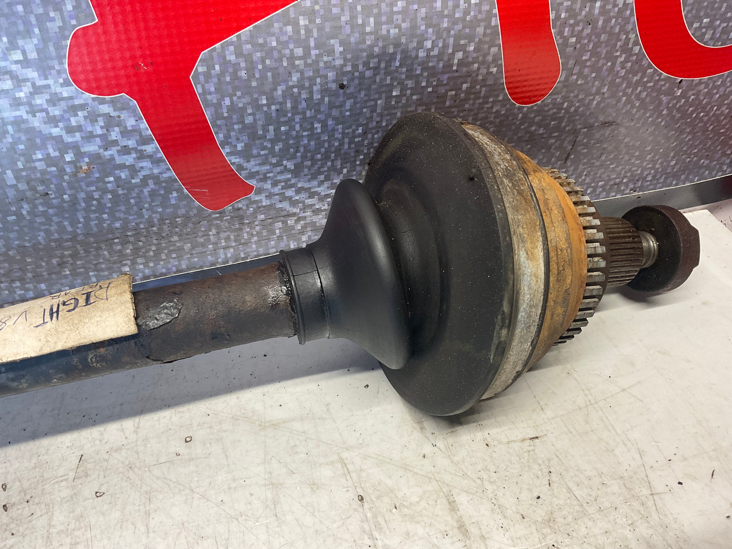 Rear Axle Left or Right Complete 441501203B  D1  V8