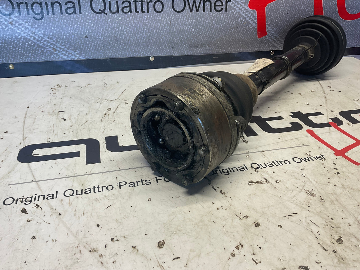 Front Left Driver Side Axle Complete 441407271M  D1  V8