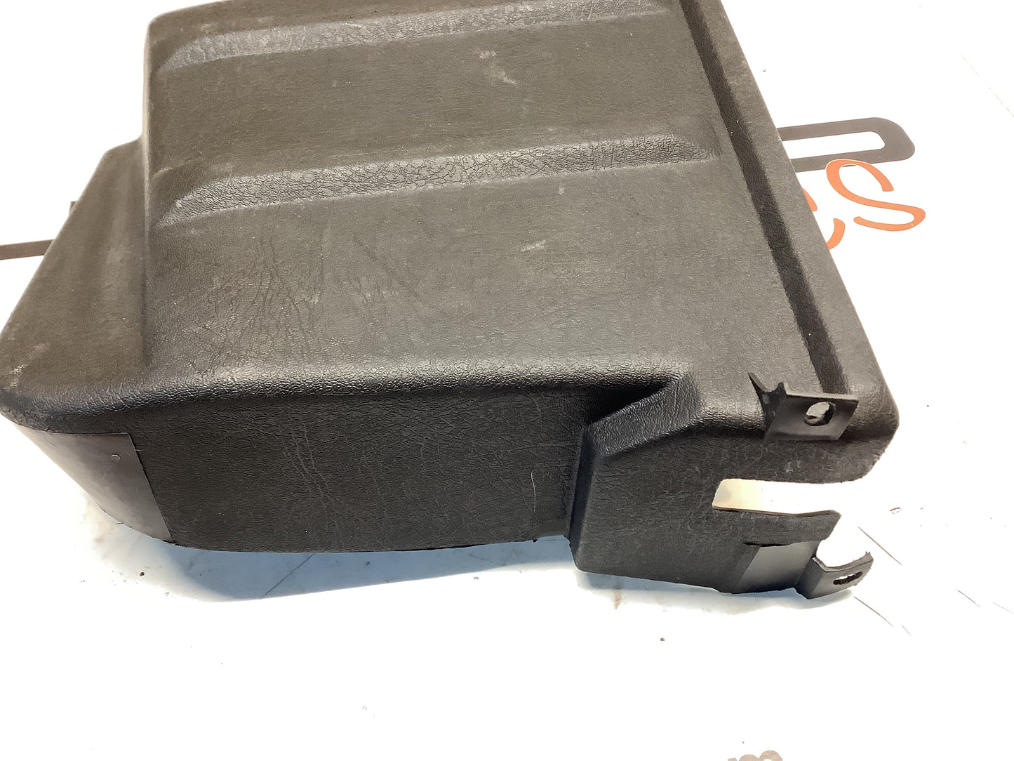 Trunk Corner Pocket 813863476D