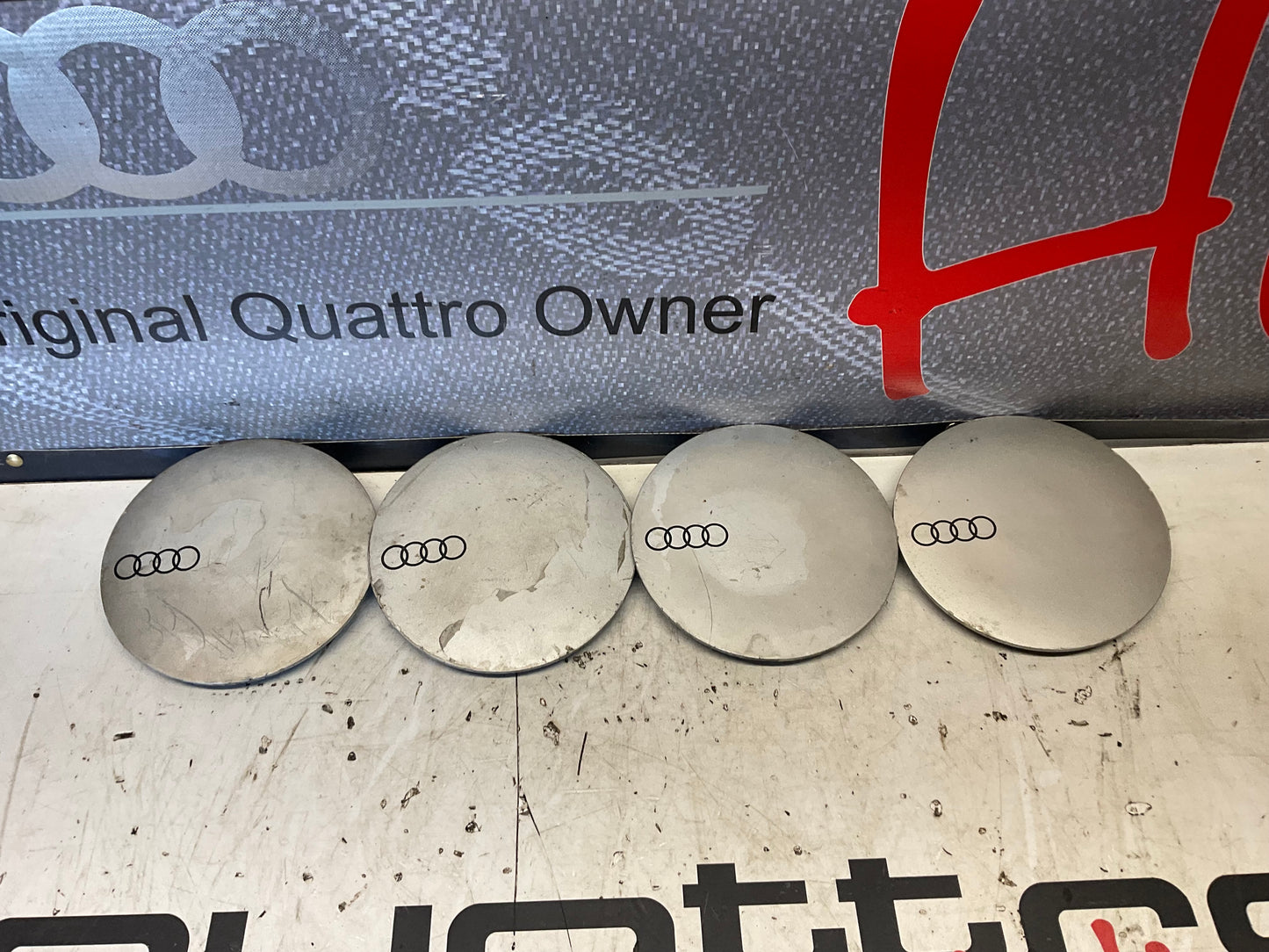 Wheel Lug Cover Set of 4  Ronal R8  853601165  B2