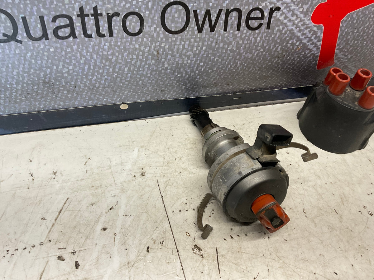Ignition Distributor 035905206AF B2  B3  C3