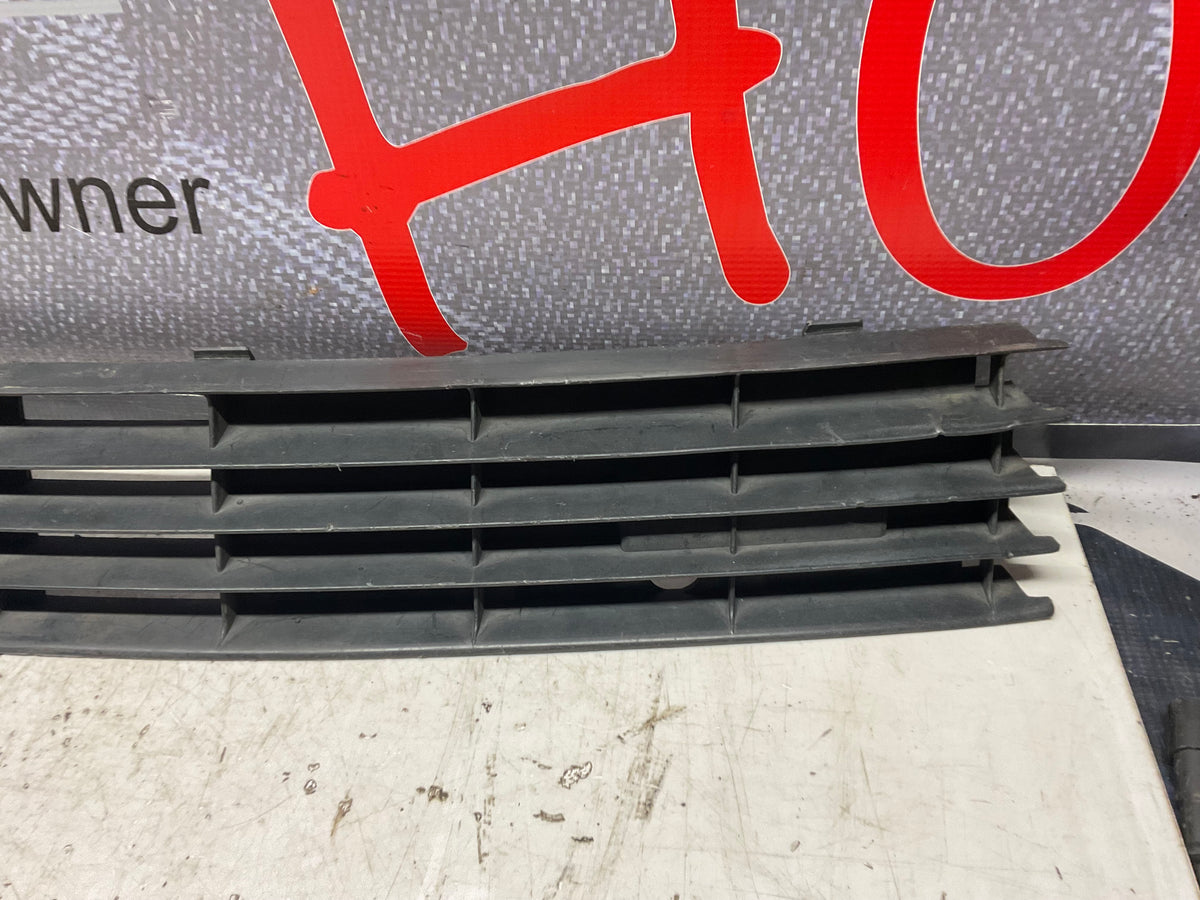 Front Lower Bumper Grille 893853667F  B3