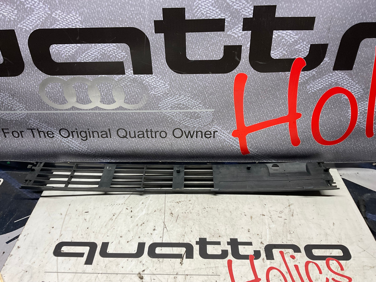Front Lower Bumper Grille 893853667F  B3
