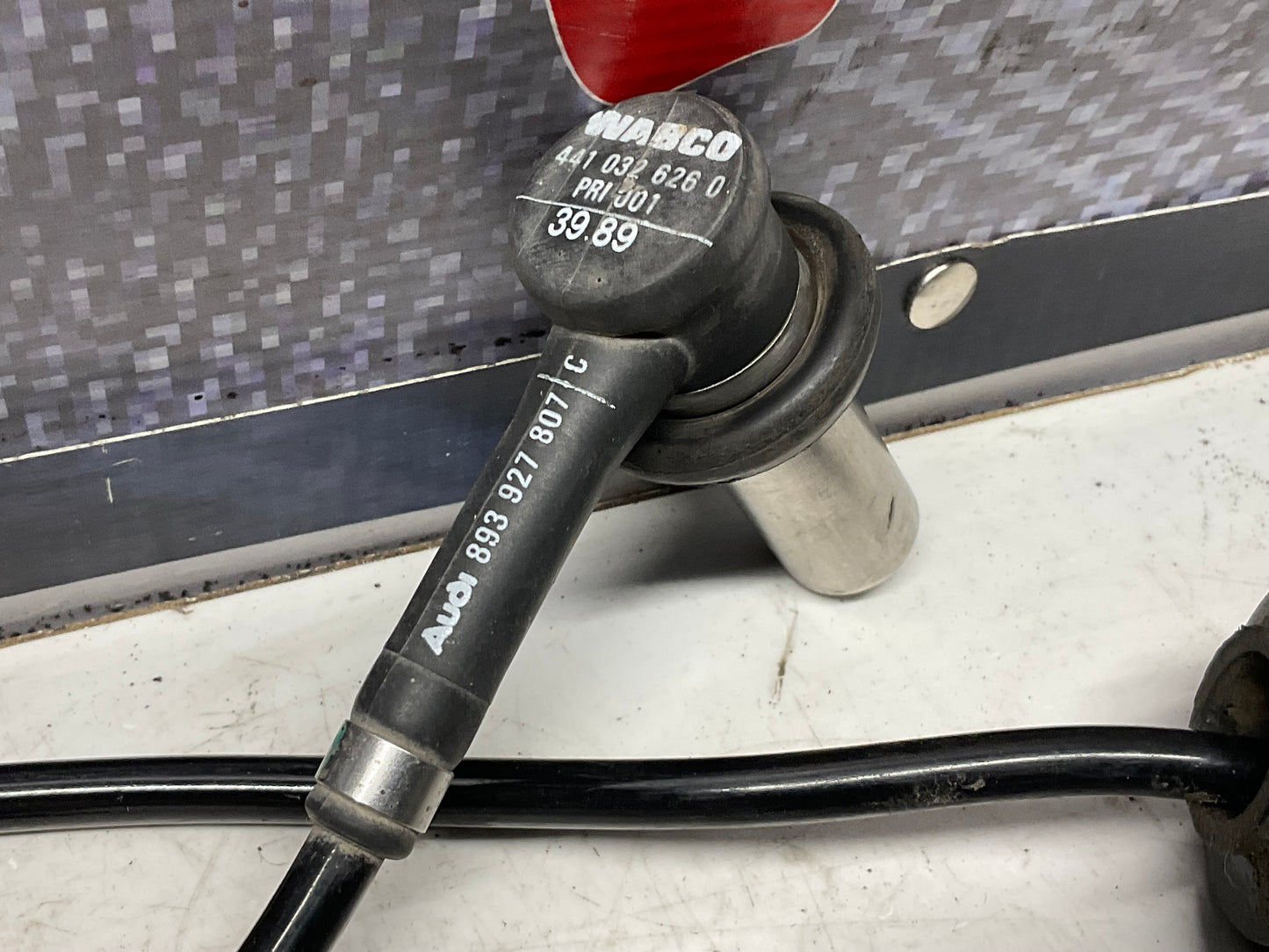 ABS Wheel Speed Sensor  893927807C B3