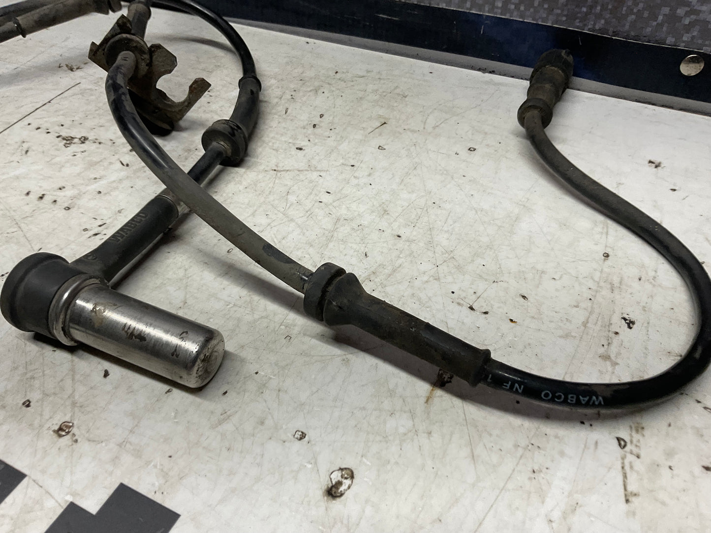 ABS Wheel Speed Sensor  441927803  D1  C3