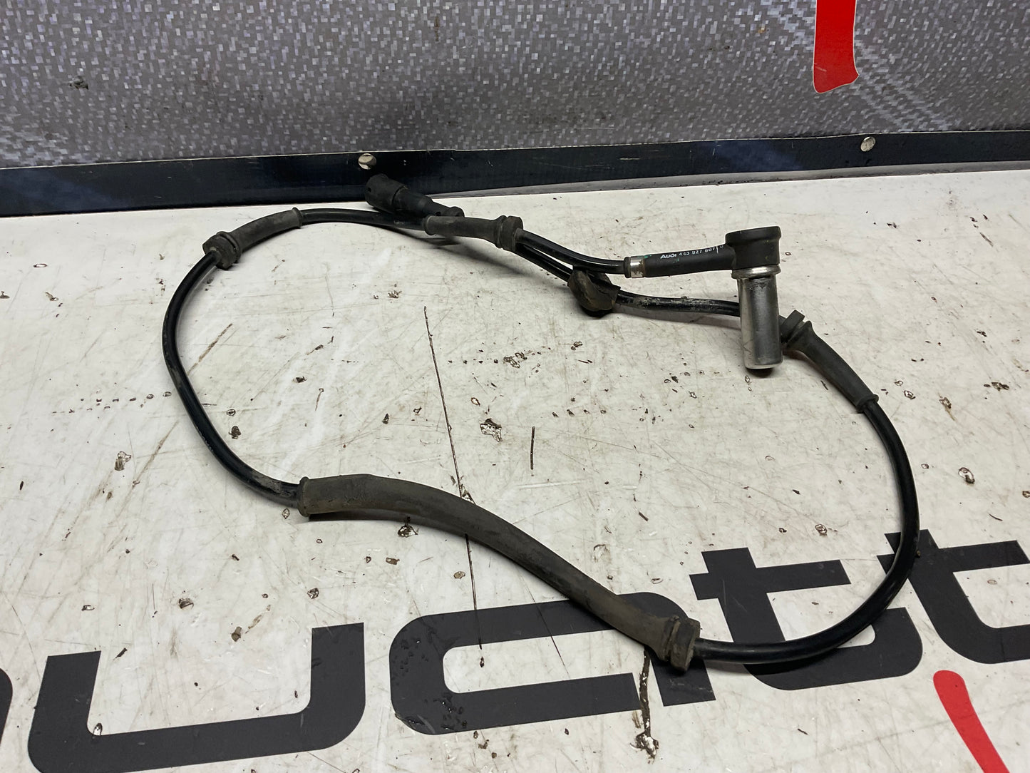 ABS Wheel Speed Sensor  443927807D  D1  C3