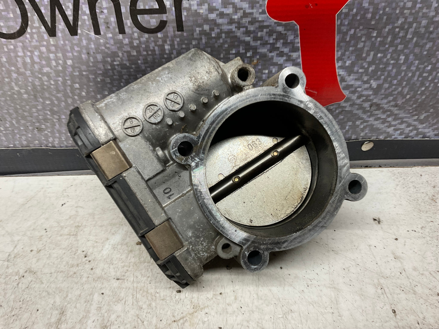 Throttle Body 078133062  B5  C5