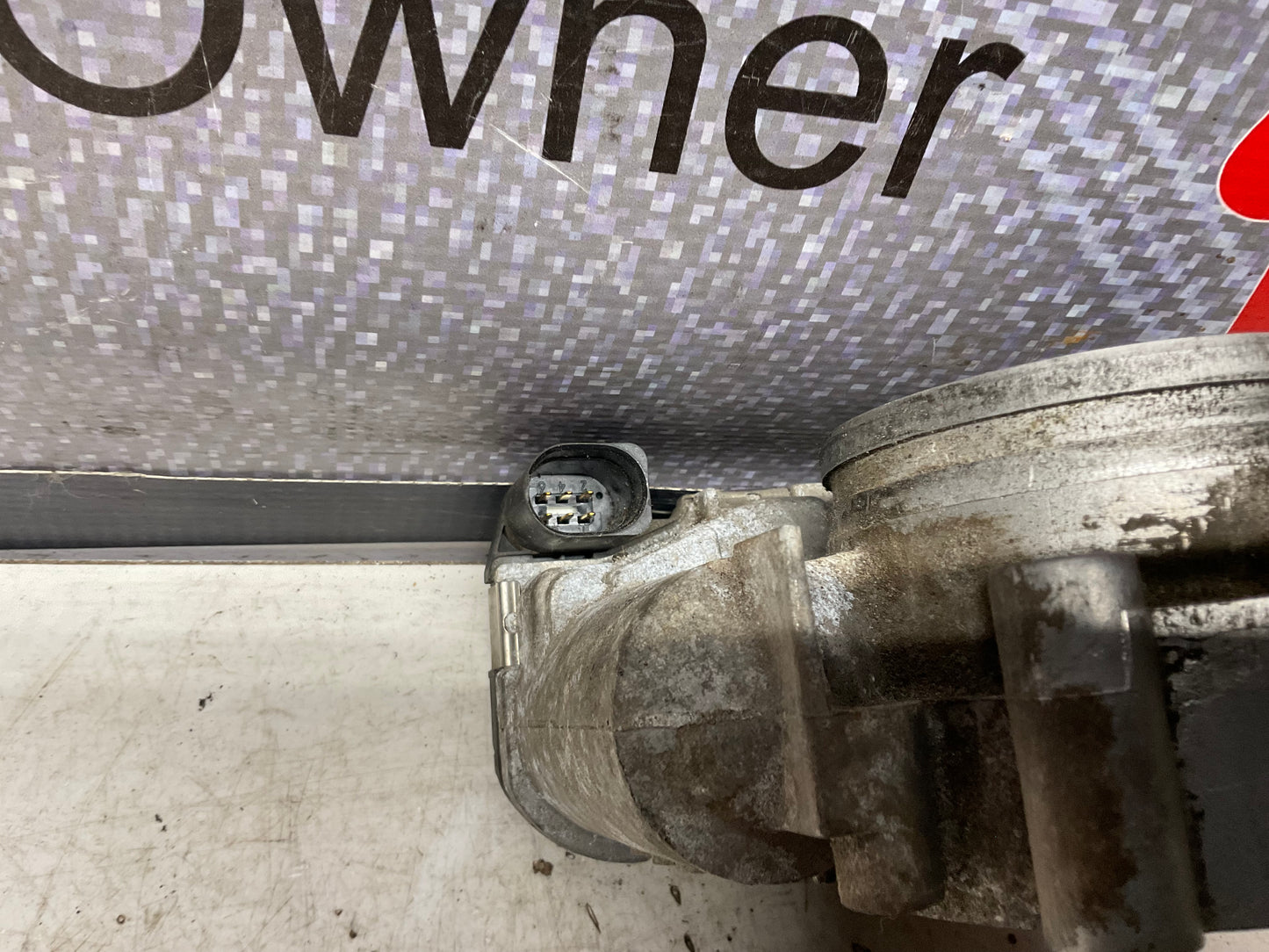 Throttle Body 078133062  B5  C5