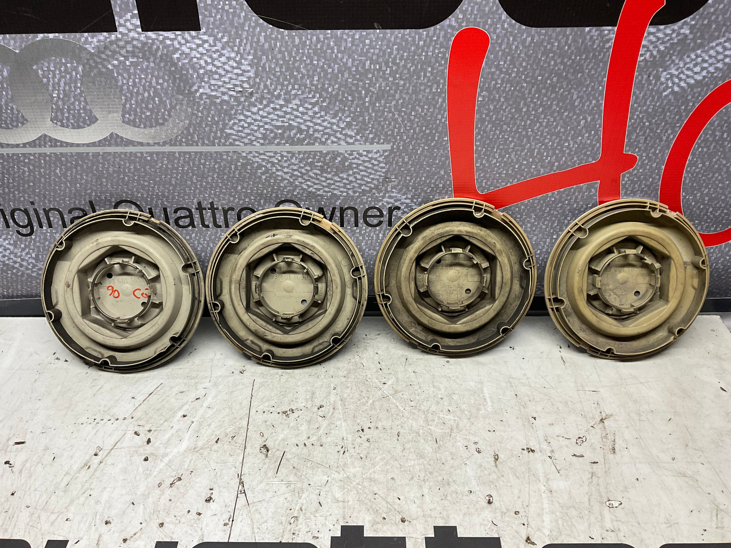 Wheel Cap / Lug Cover Set of 4  893601165C  B3  Speedline