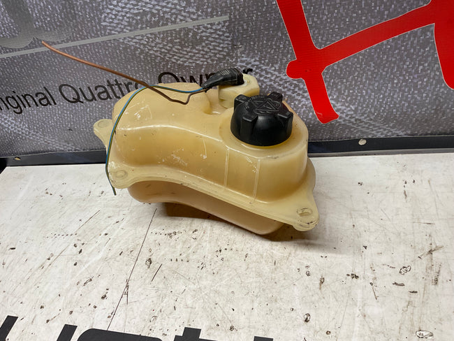 Coolant Expansion Tank Reservoir  811121407  URQ  B2