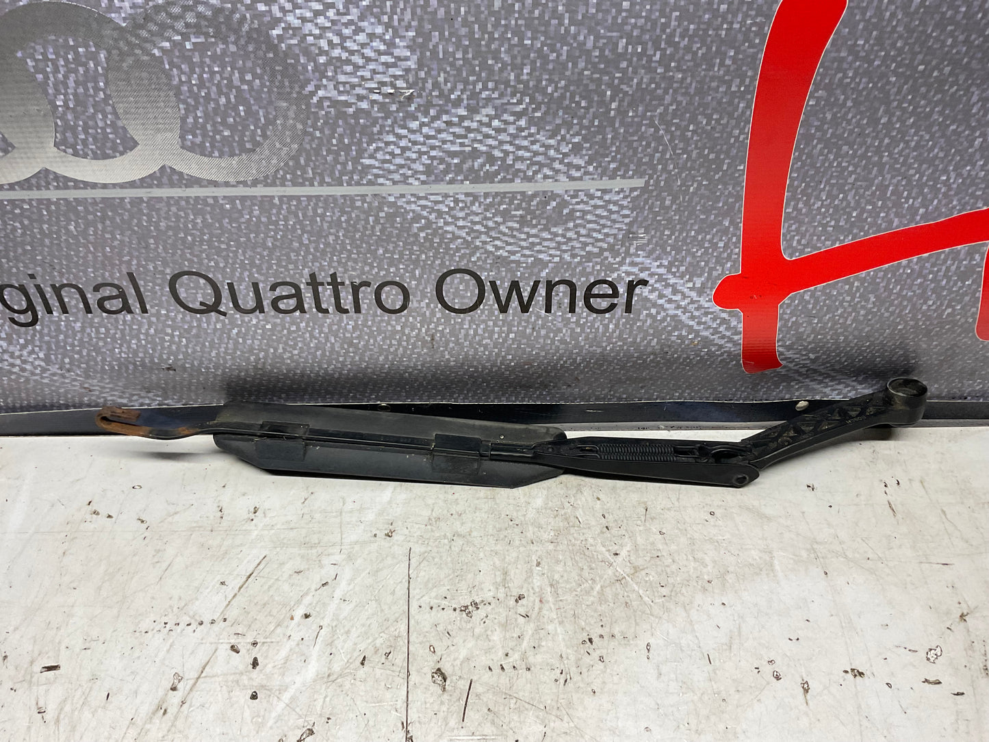 Driver Windshield Wiper Arm Left 893955407E B3