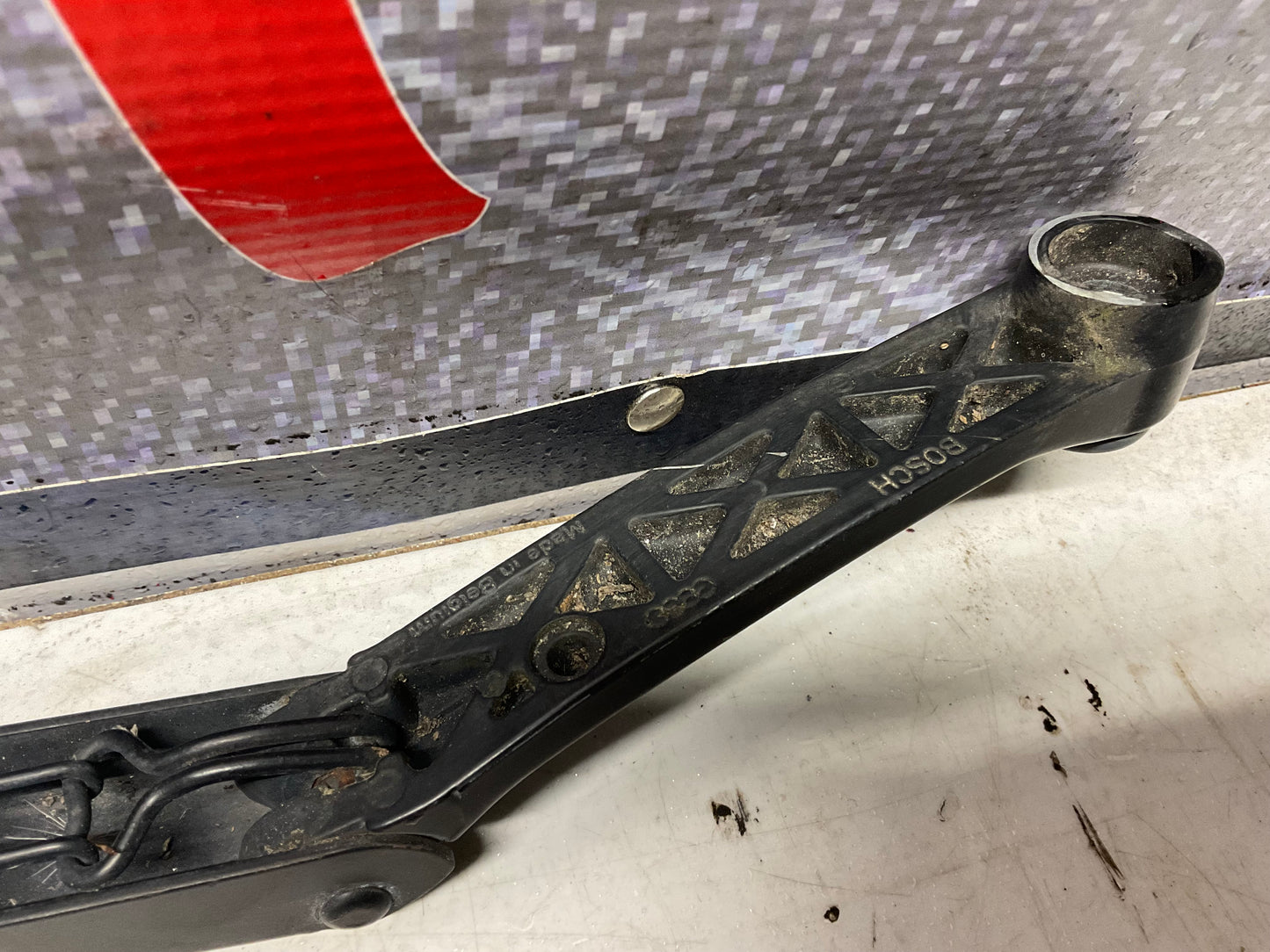 Driver Windshield Wiper Arm Left 893955407E B3
