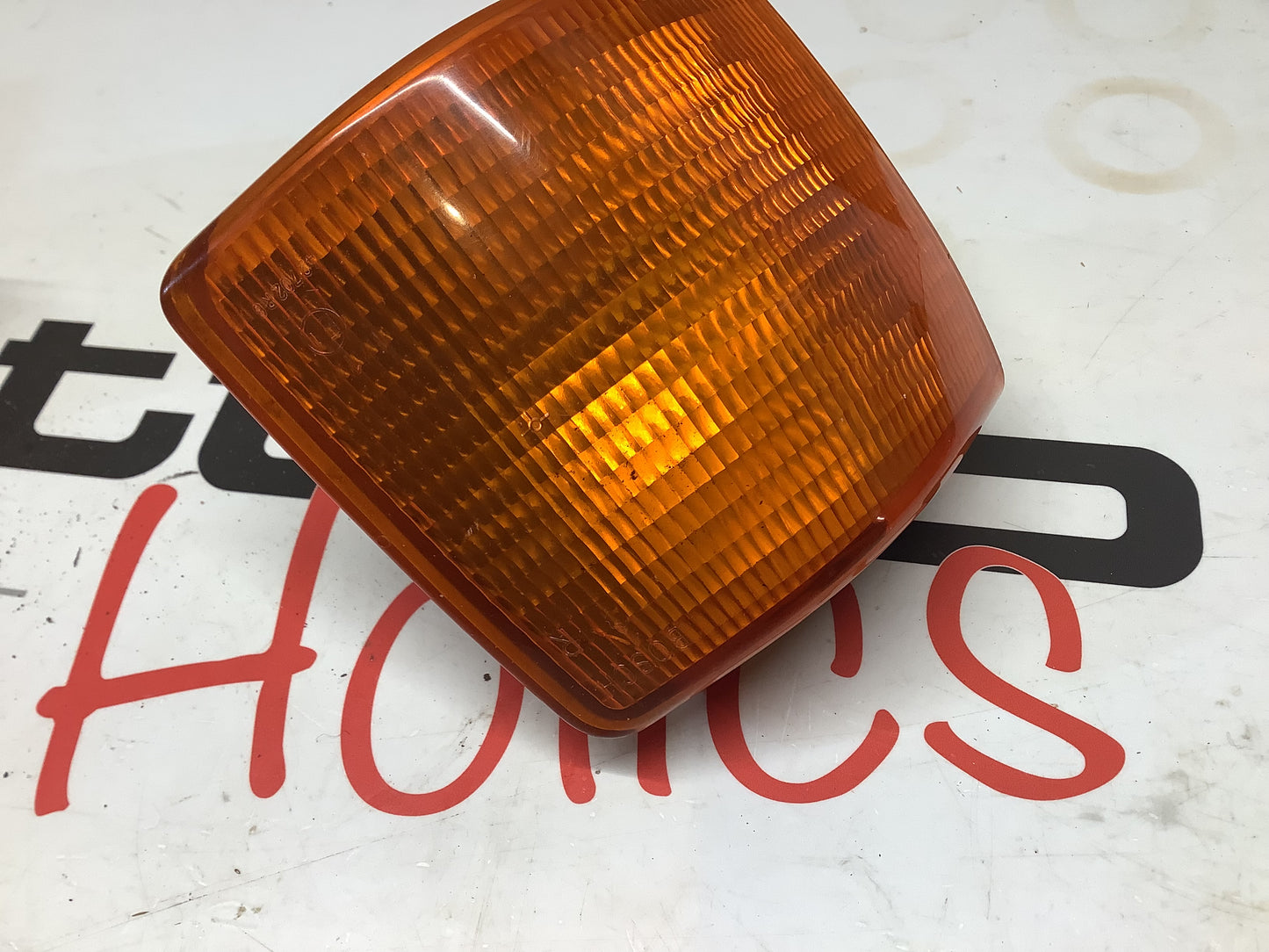 Passenger Front Corner Lens Right 813953050A Bosch