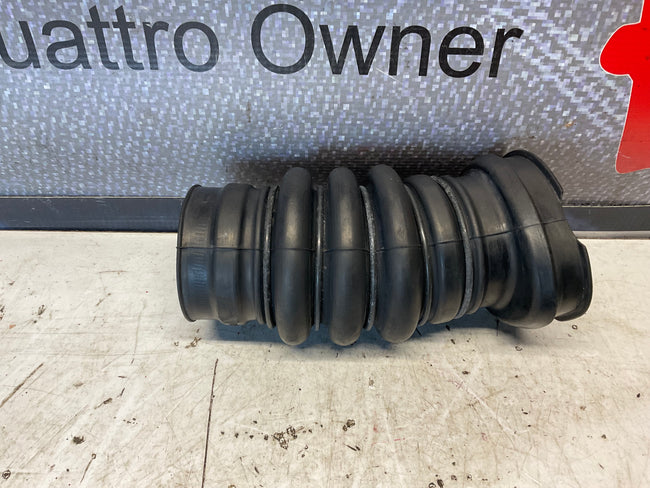 Turbo Intercooler Hose 034145746A  C3