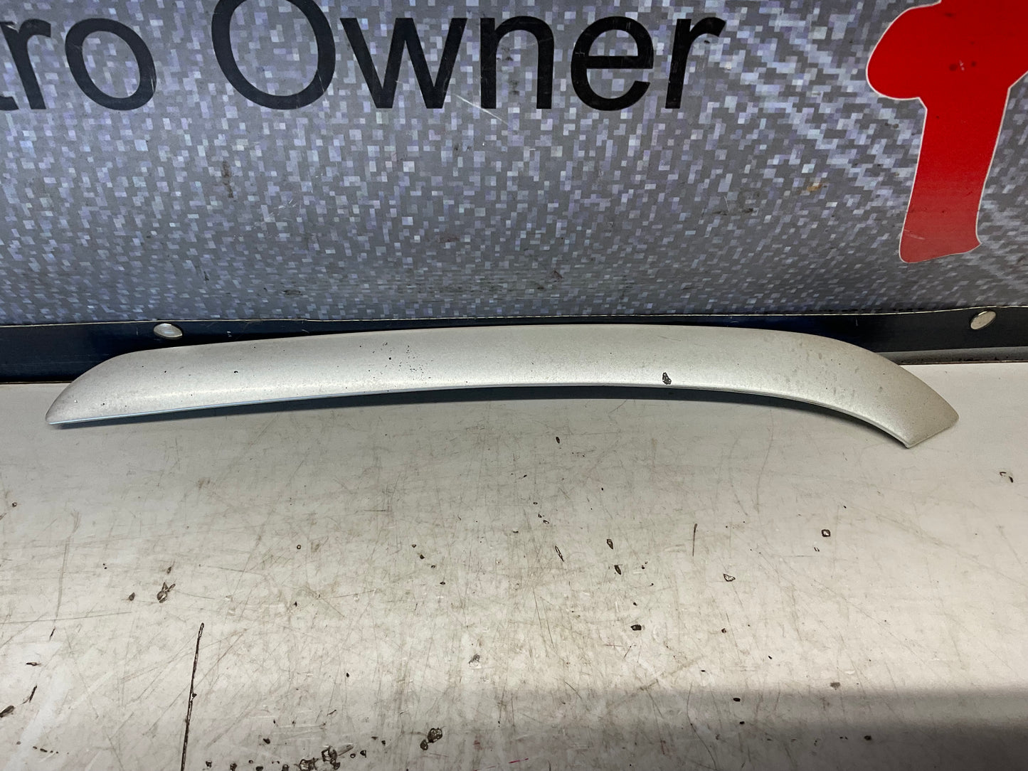 Passenger Rear C-Pillar Trim Plate Right 895853216  B3 B4