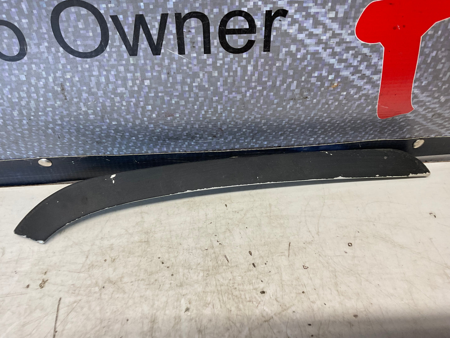Driver Rear C-Pillar Trim Plate Left 895853215  B3 B4