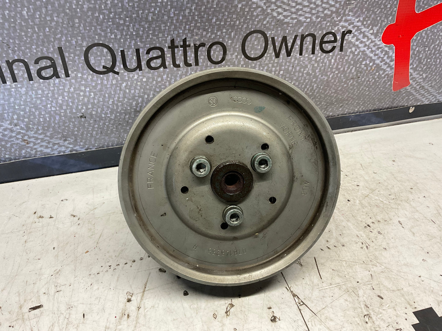 Power Steering Pump & Bracket  3B7422154A  B5  C5