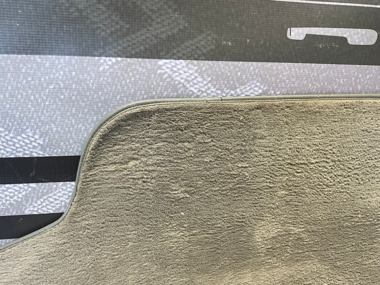 Front Passenger Floor Mat 447863718A C3