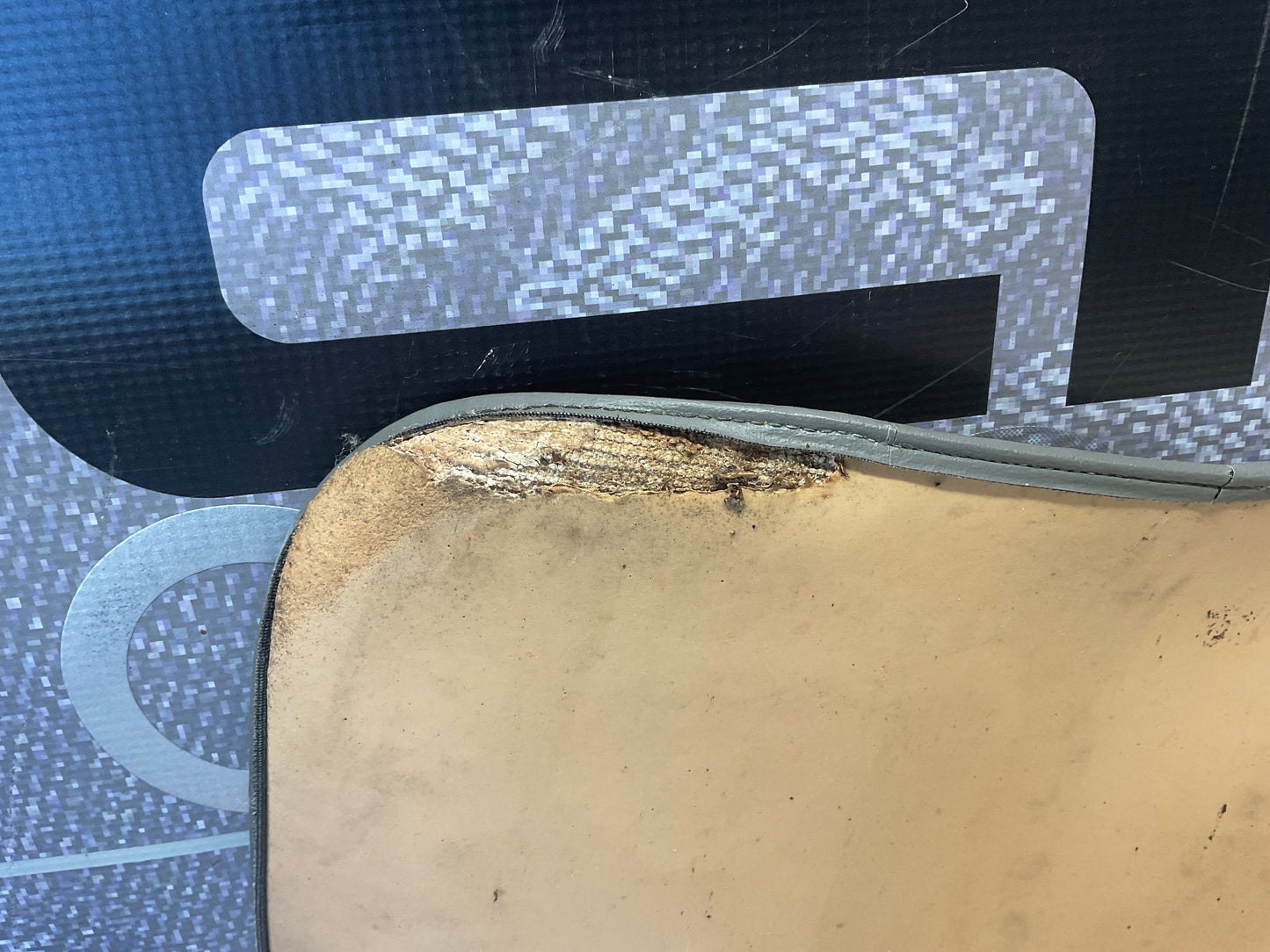 Front Passenger Floor Mat 447863718A C3