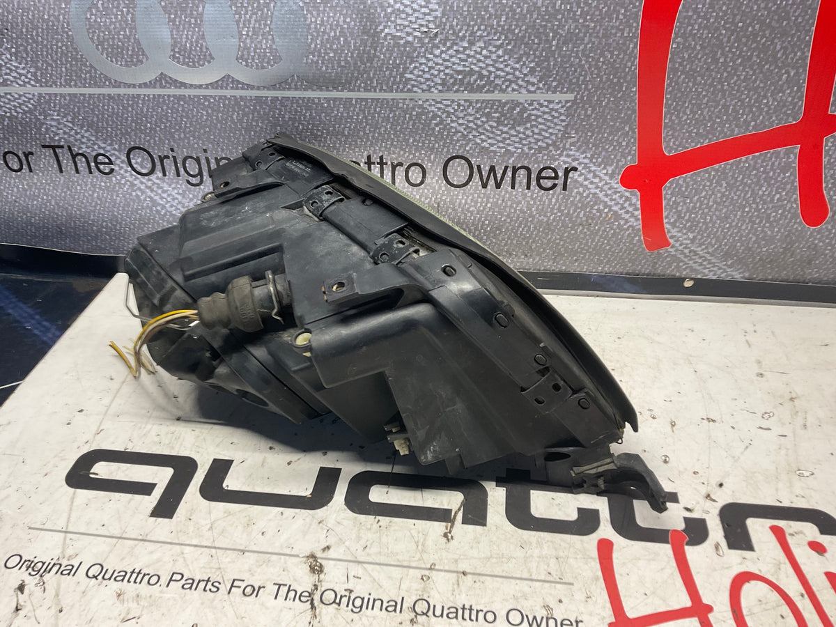 Driver Headlight Complete Left 4A0941003AT  C4  UrS6