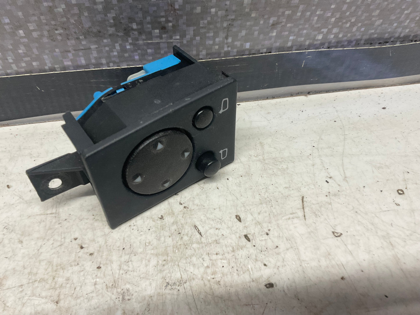 Power Mirror Control Switch  4A0959565A  C4