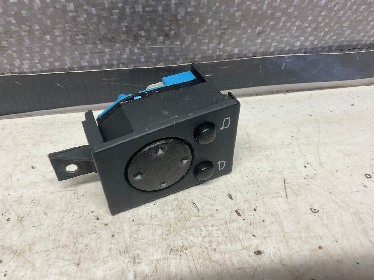 Power Mirror Control Switch  4A0959565A  C4