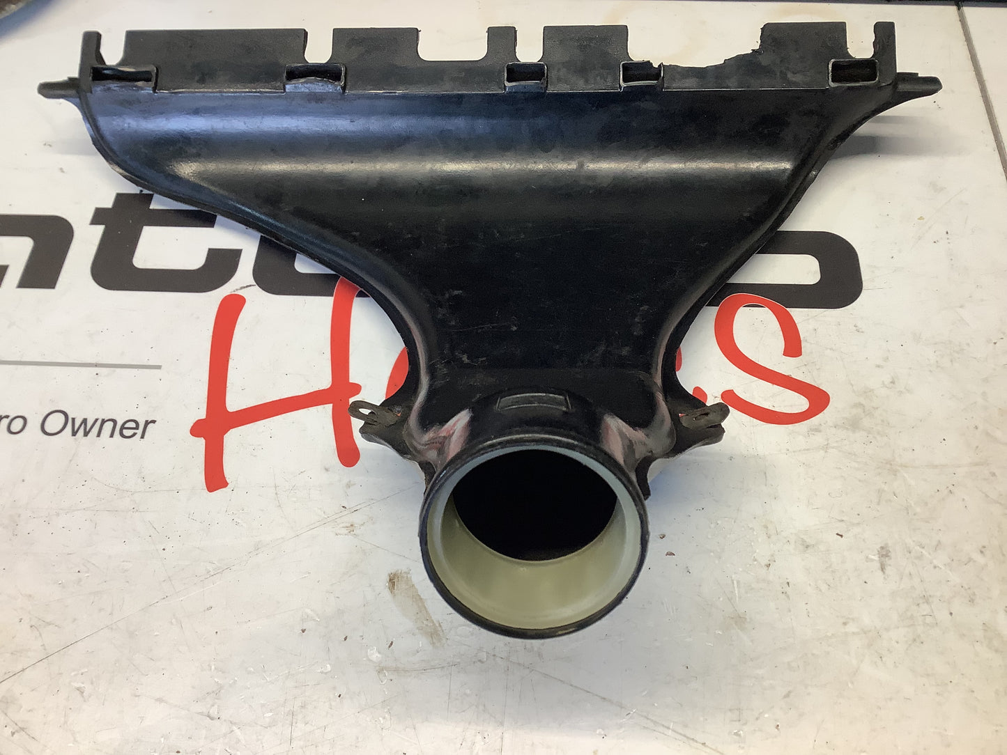 Injector Cooling Guide Duct 035133905J