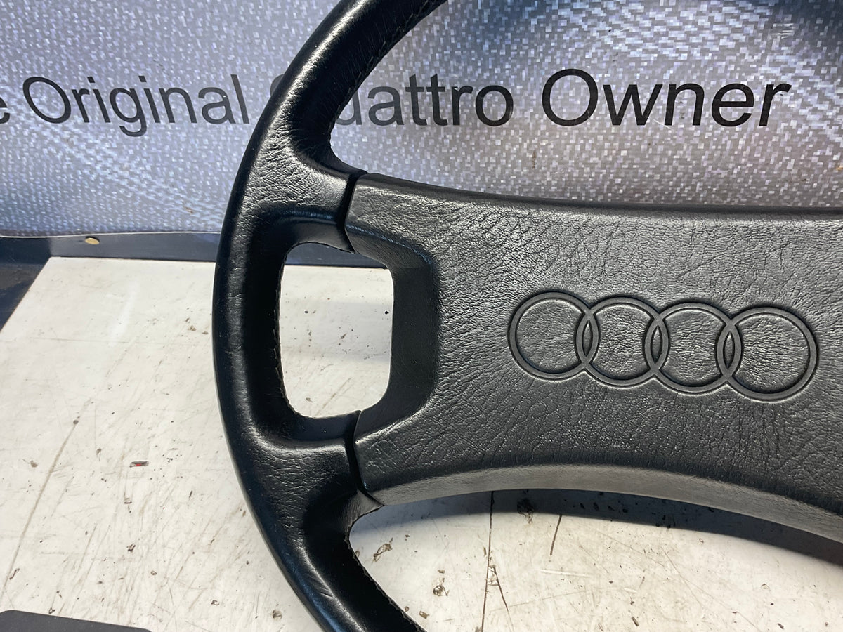 Leather Steering Wheel 443419655C  B2 C3  URQ