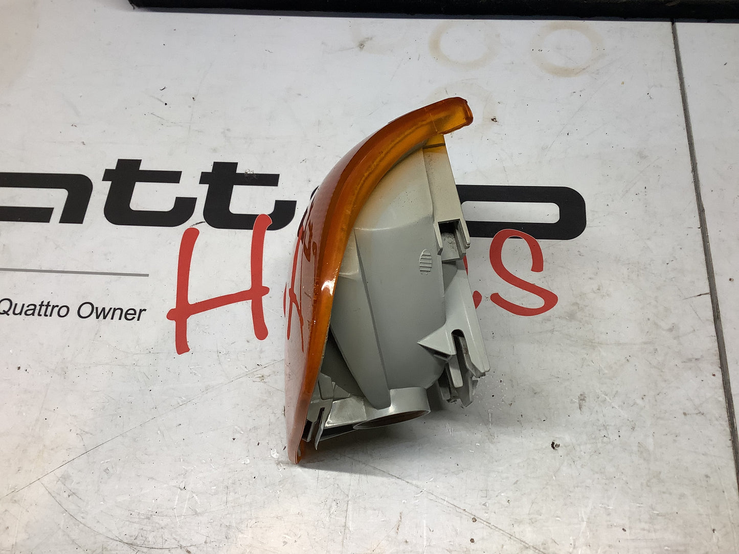 Driver Marker Light 443941625A