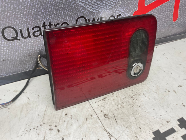 Passenger Side Inner Taillight & Lock Right  4D0945094  D2  A8  S8