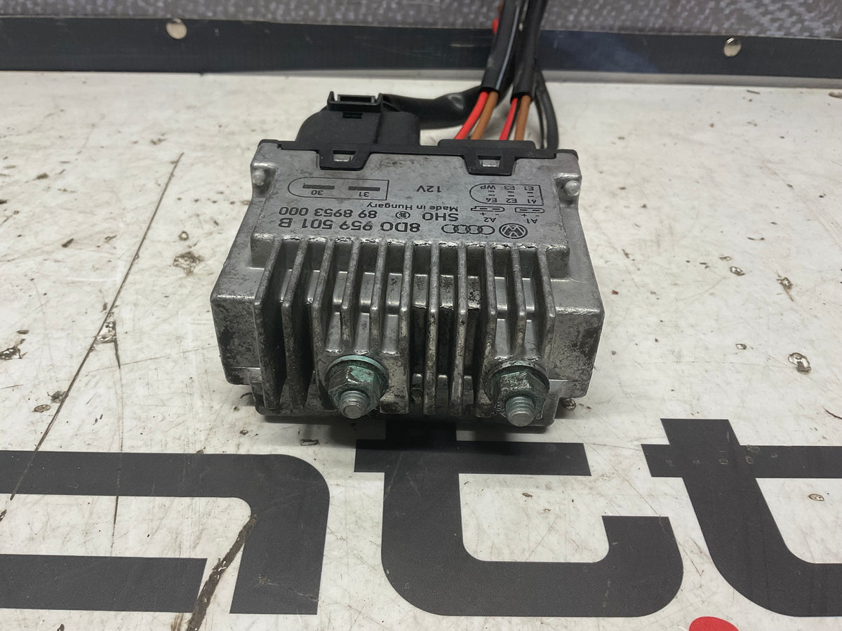 Engine Coolant Fan Control Module  8D0959501B
