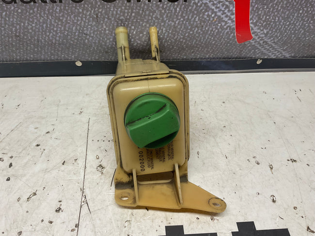 Power Steering Fluid Reservoir 8D0422373C  B5  C5