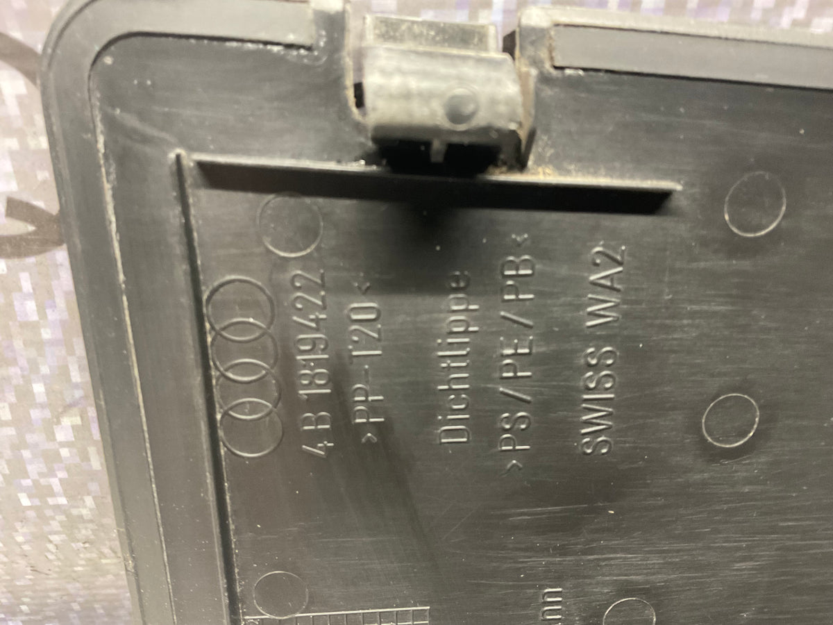 Battery Tray Cover  4B1819422  C5