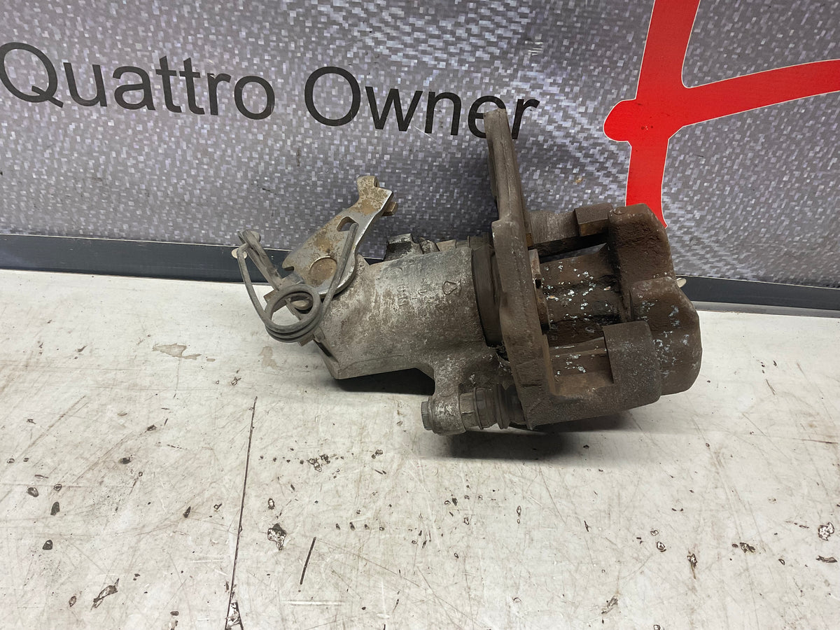 Passenger Rear Brake Caliper Right  4D0615424E  D2  Lucas